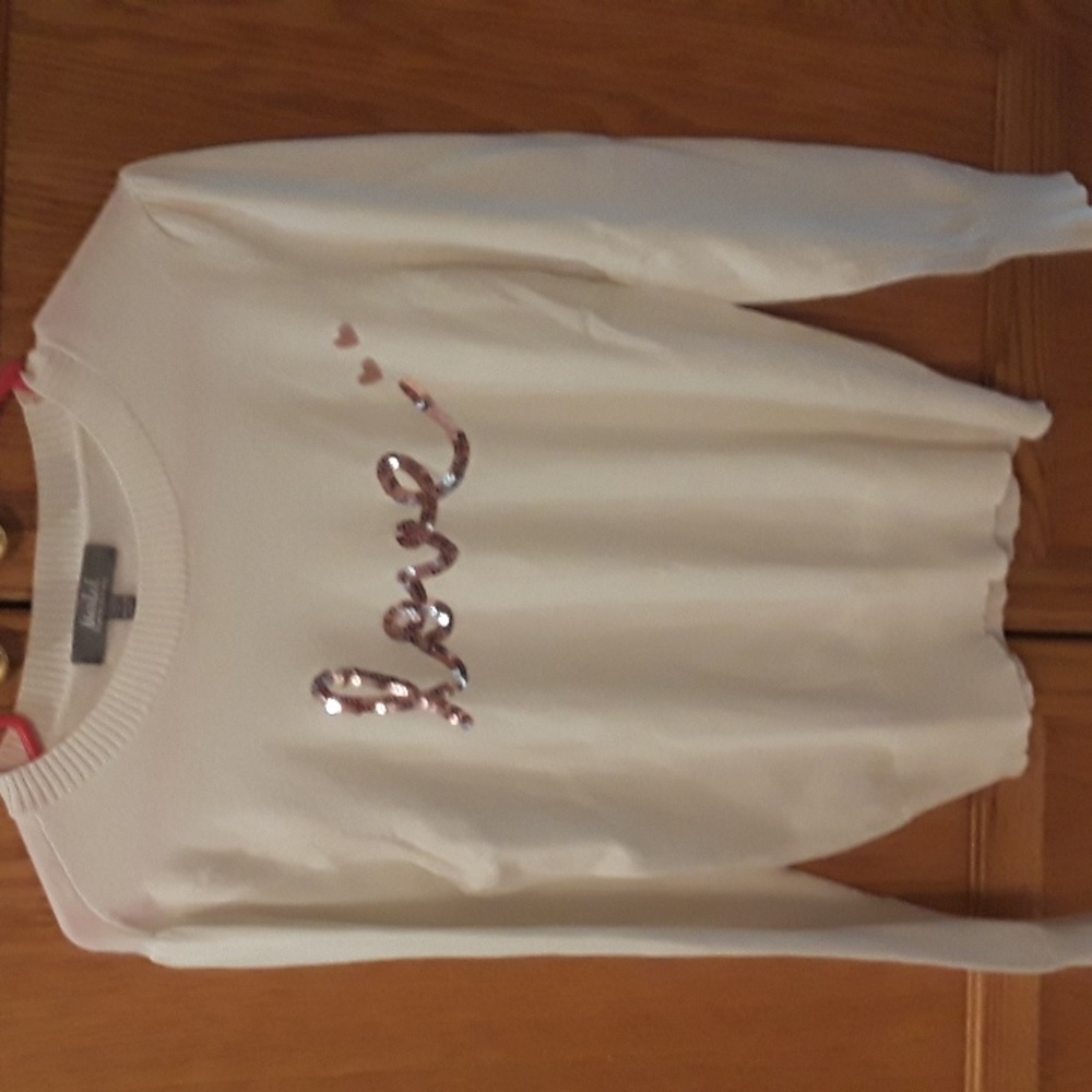NWT adorable sweater